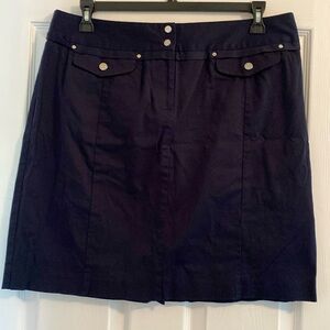 33. Jones New York Size 16 Navy Skirt
